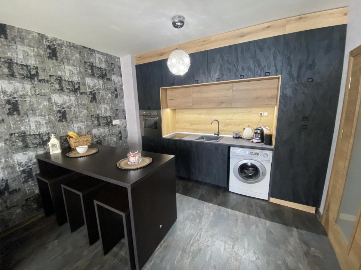 סופיה Lovely Cozy Apartment מראה חיצוני תמונה
